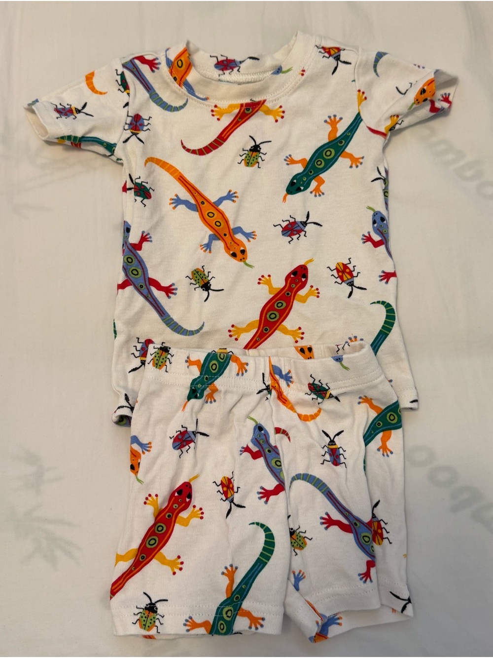 White Lizard & Bug Short Sleeve Kids Pajama Set